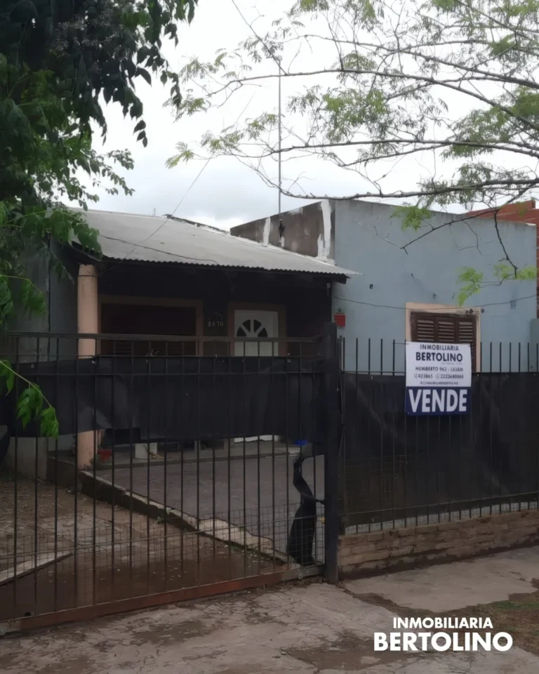 casa en venta ➡️ gutiérrez al 2500 b° padre varela, luján•cuenta con 3 habitaciones coc