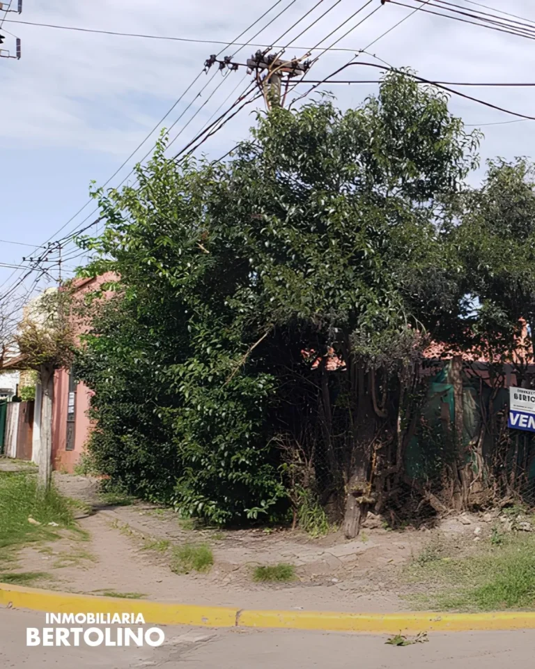 lote en venta ➡️belgrano esq. lavalle, luján centro.• excepcional esquina con 20 mts. de fre